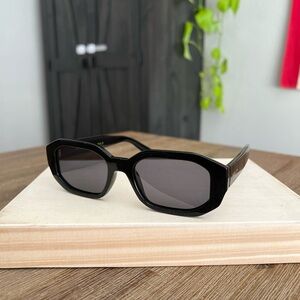 Meller Kessie Sunglasses - All Black